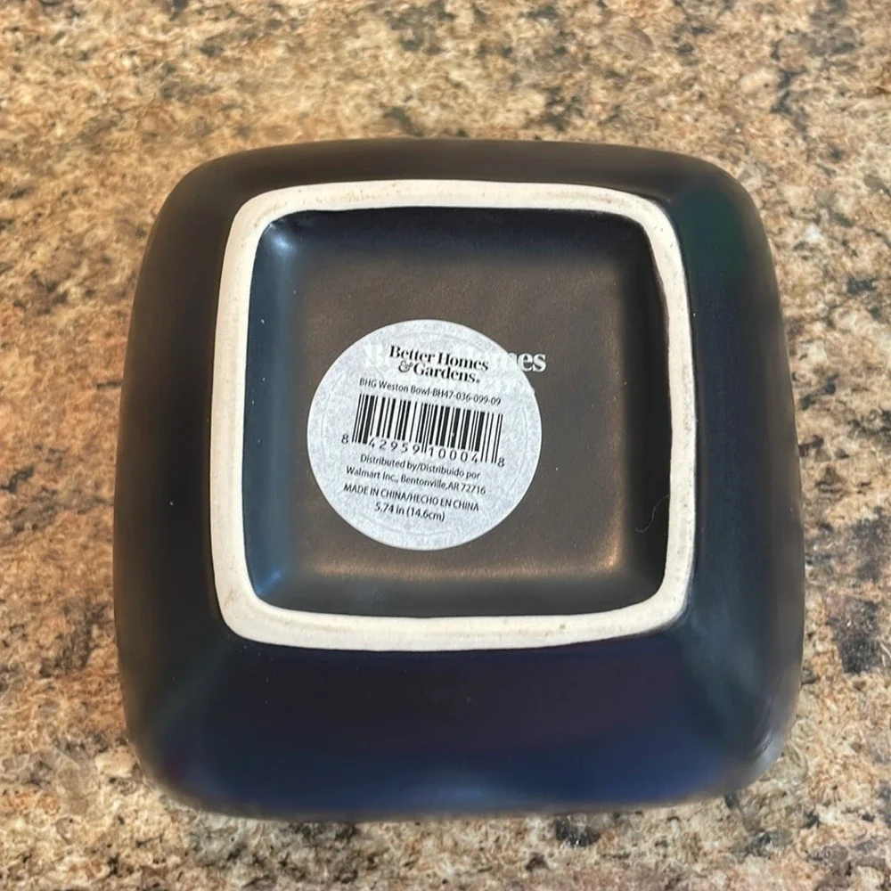 Stoneware Hand-Crafted Durable Scratch-Resistant‎ Square Bowls - Set of 2